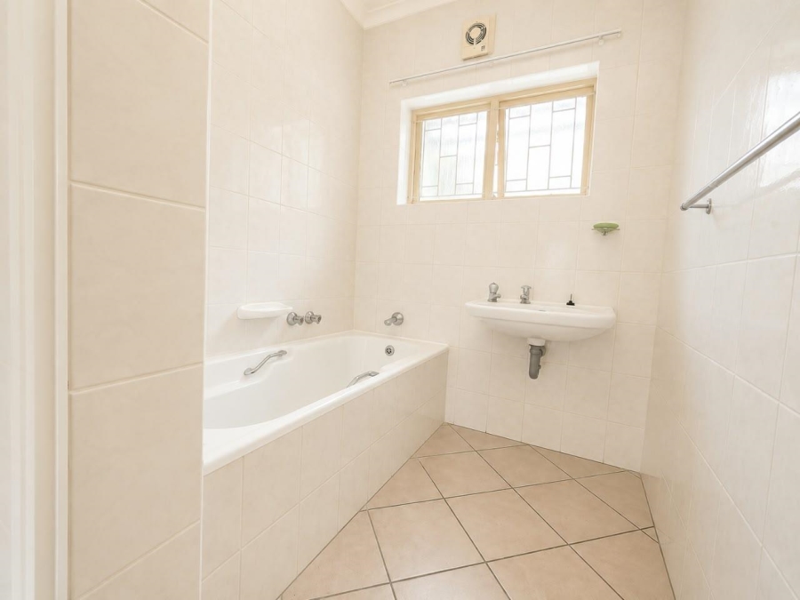 3 Bedroom Property for Sale in Vasco Estate Western Cape
